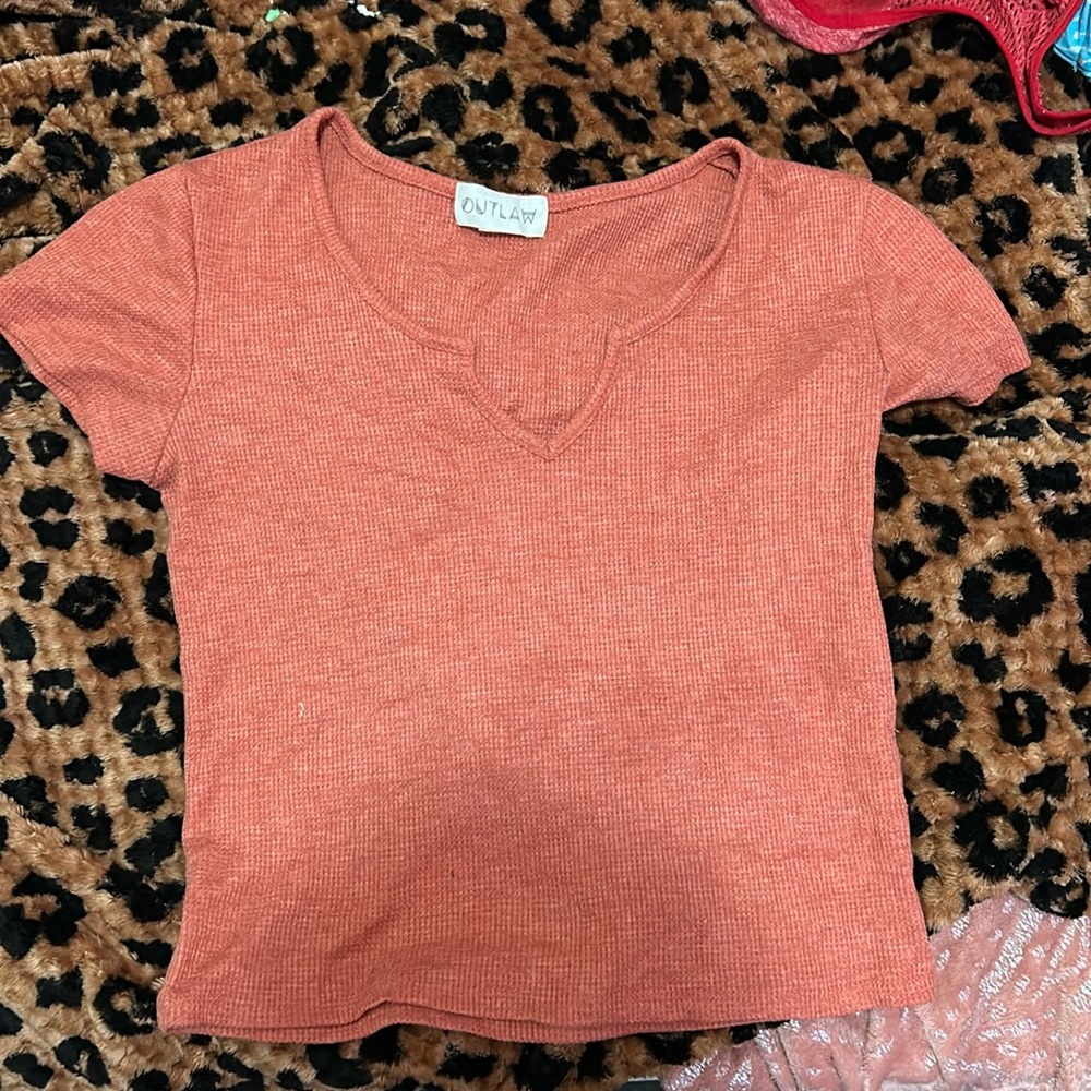 super cute pink tee!!